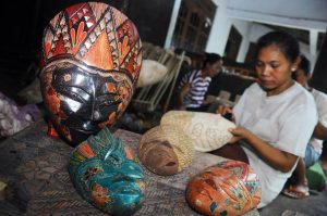 Desa Wisata Batik Kayu Krebet