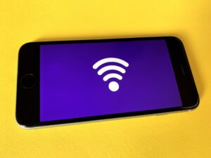 penyebab wifi lemot di hp